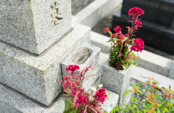 福岡にある墓じまいの専門業者に煩雑な手続きについてご相談ください